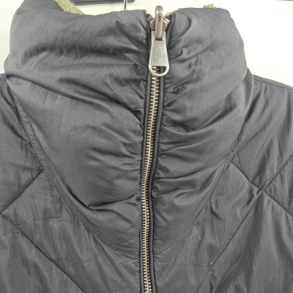 Free People Movement Venture On Vest Reversible Puffer Sherpa Green Black - Picture 7 of 16